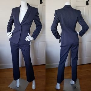 Tahari 2 Petite Pant Suit